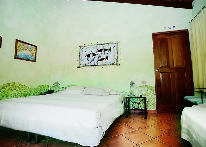 Luna Llena Bed & Breakfast