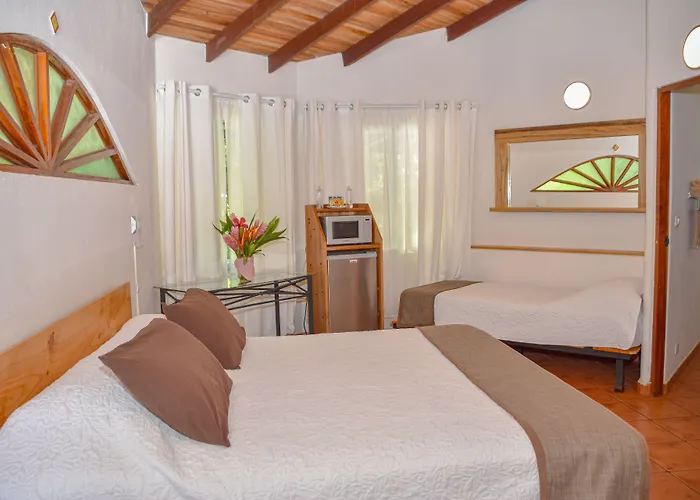 Bed & Breakfast Luna Llena Tamarindo